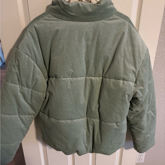 ALO Yoga Corduroy Stage Puffer - Picture 8 of 8